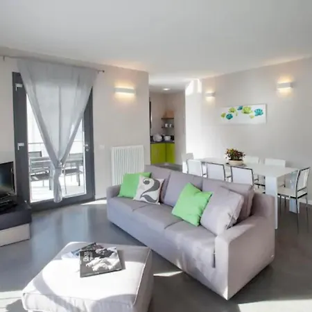 Apartmanhotel Comacina *